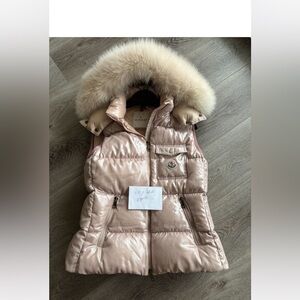 Moncler vest. Baby pink. Super rare.🩷FIRM PRICE 💞